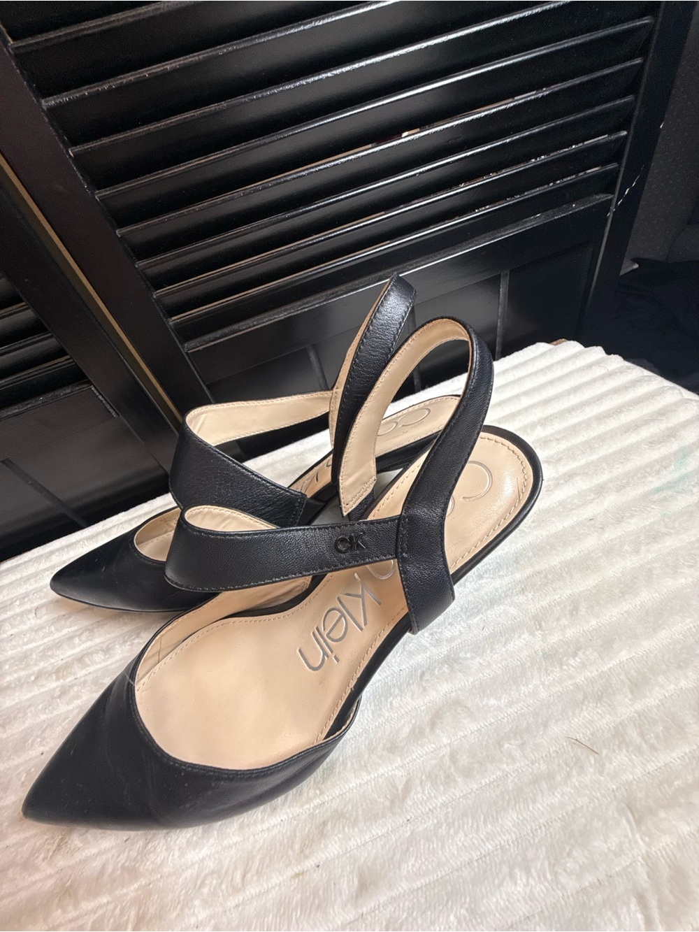 Calvin Klein Black Pointed Slingback Heels - Picture 8 of 8